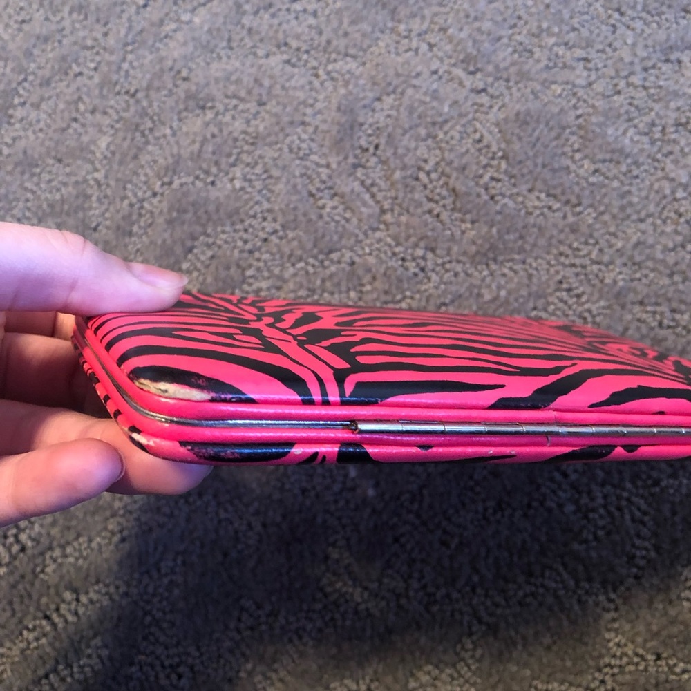 Wallet - Picture 6 of 7